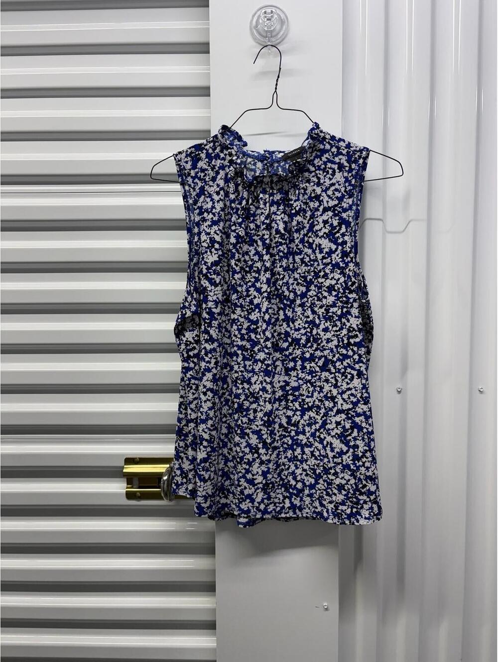 Halogen Women’s Halogen Floral Sleeveless Blouse Blue Black White Stretch Top